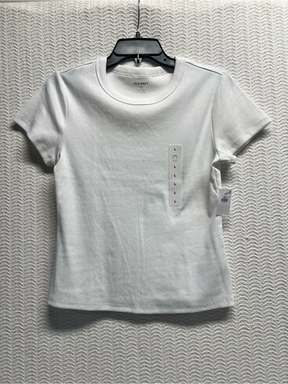 old navy / white short sleeve snug crewneck tee size large